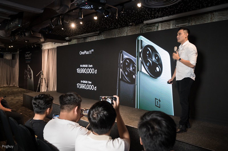 OnePlus 11