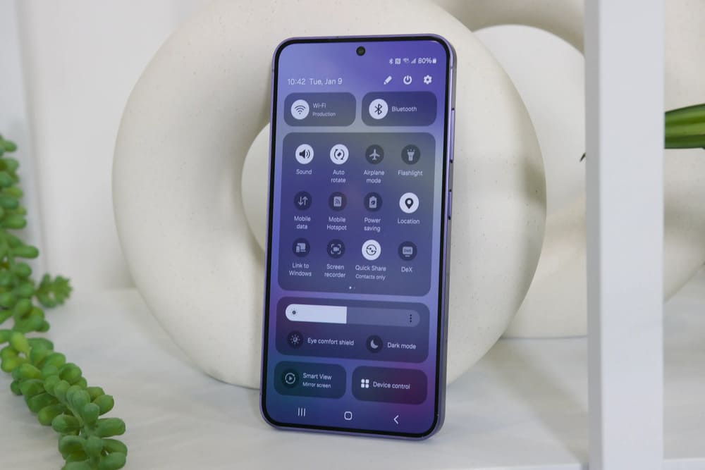 Mặt trước galaxy S24 Mặt trước galaxy S24