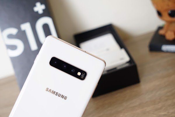 galaxy-s10-plus-8gb512gb-gom-ceramic-moi-100-fullbox-ban-my-chip-snapdragon-855-6.jpg galaxy-s10-plus-8gb512gb-gom-ceramic-moi-100-fullbox-ban-my-chip-snapdragon-855-6.jpg