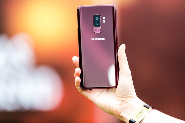 galaxy-s9-plus-128gb-2-sim-moi-100-fullbox-hongkong-snapdragon-845-1.jpg galaxy-s9-plus-128gb-2-sim-moi-100-fullbox-hongkong-snapdragon-845-1.jpg