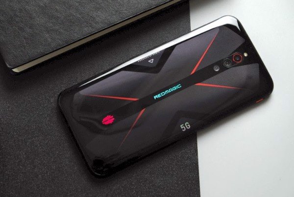 nubia-red-magic-6-12gb-256gb-moi-fullbox-4.jpg nubia-red-magic-6-12gb-256gb-moi-fullbox-4.jpg