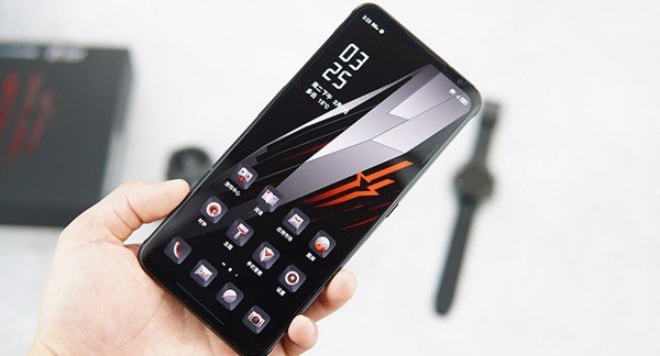 nubia-red-magic-6-12gb-256gb-moi-fullbox-6.jpg nubia-red-magic-6-12gb-256gb-moi-fullbox-6.jpg