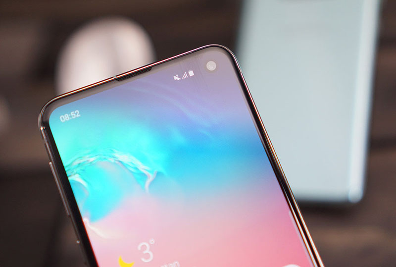 samsung-galaxy-s10e12a.jpg samsung-galaxy-s10e12a.jpg